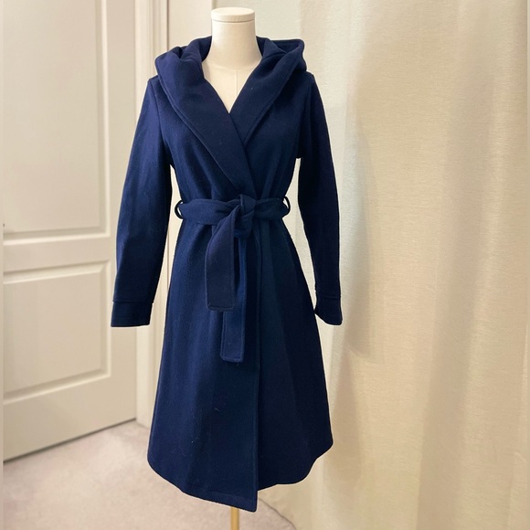 Hooded Fleece Trench Coat - Picture 5 of 12